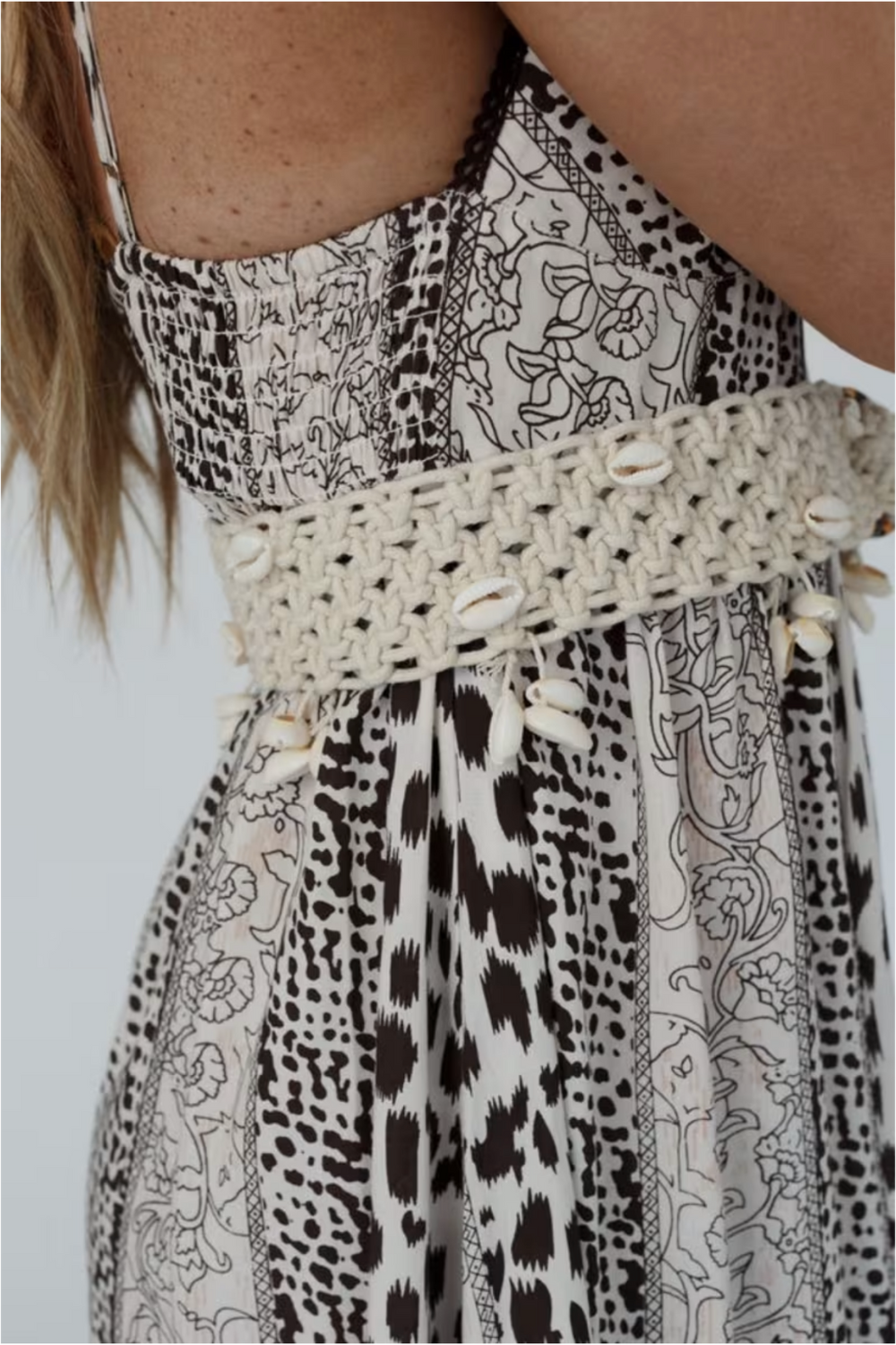 Coastal Chic Sea Shell Embroidered Belt