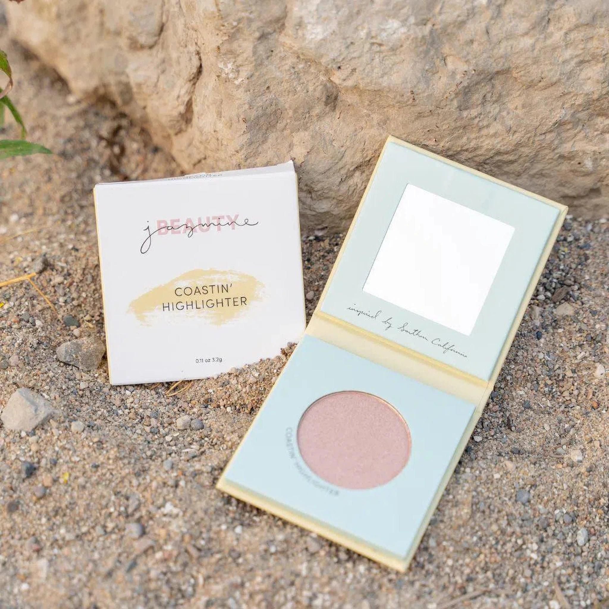 Coastin' Illuminating Highlighter