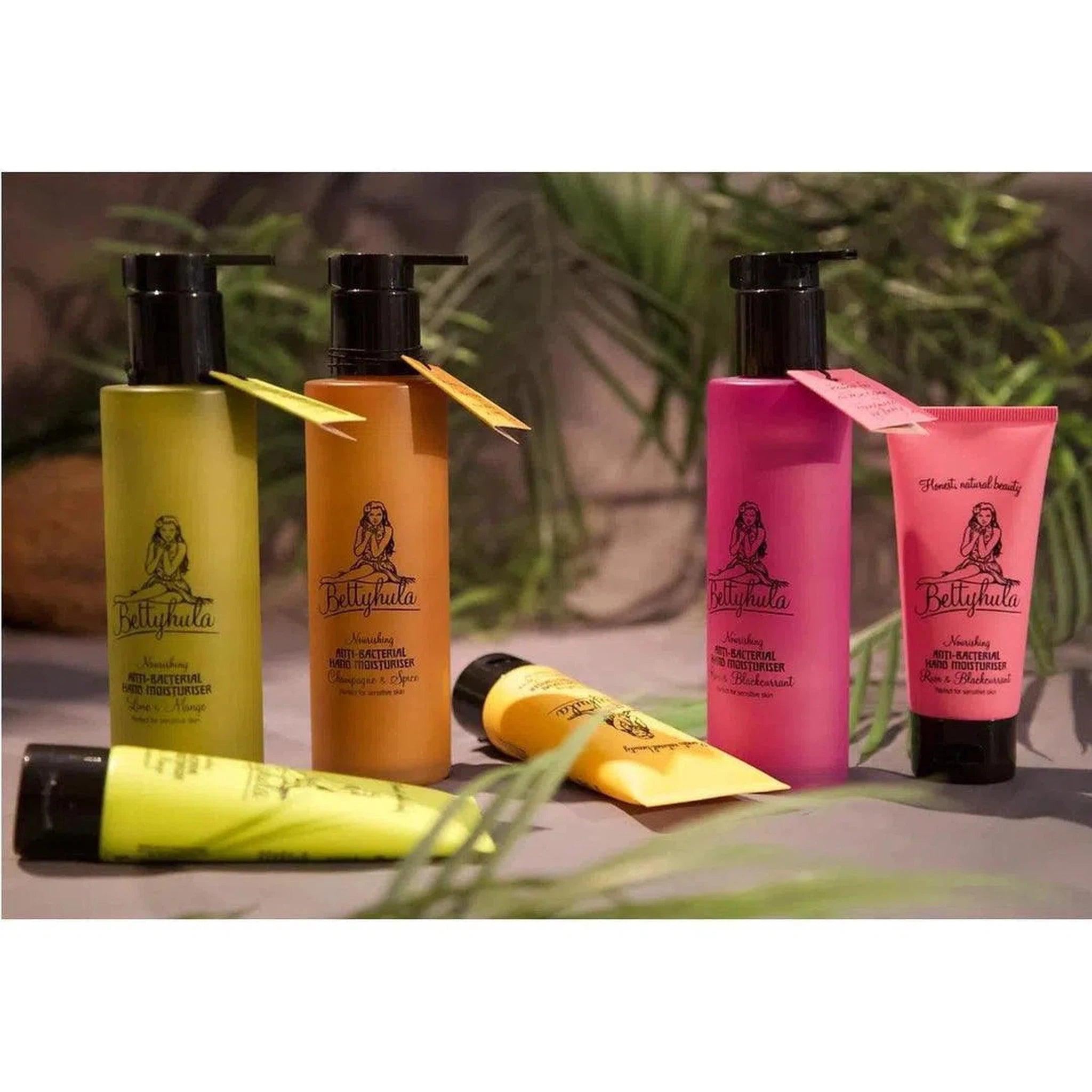 Nourishing Anti-Bacterial Hand Cream in Rum & Blackcurrant