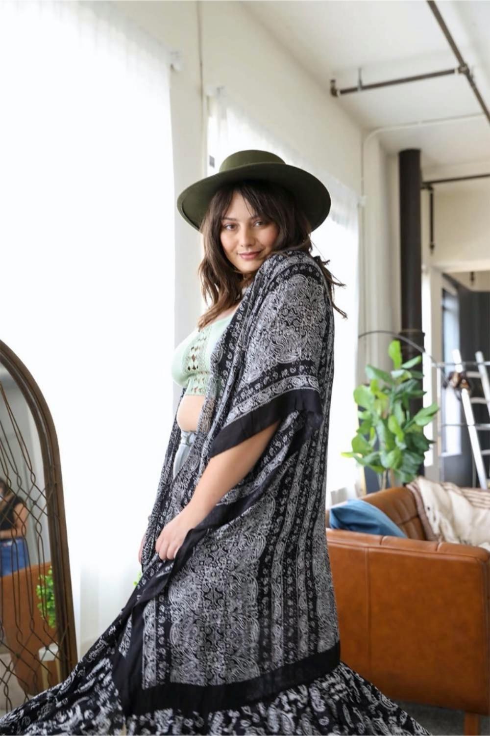 Paisley Tapestry Free Flow Duster Kimono
