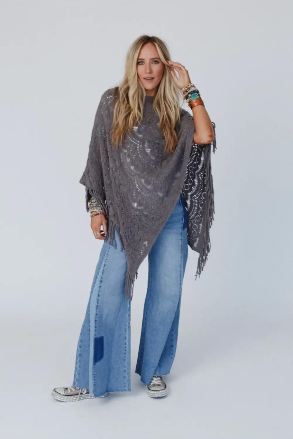 Scallop Bohemian Knit Poncho