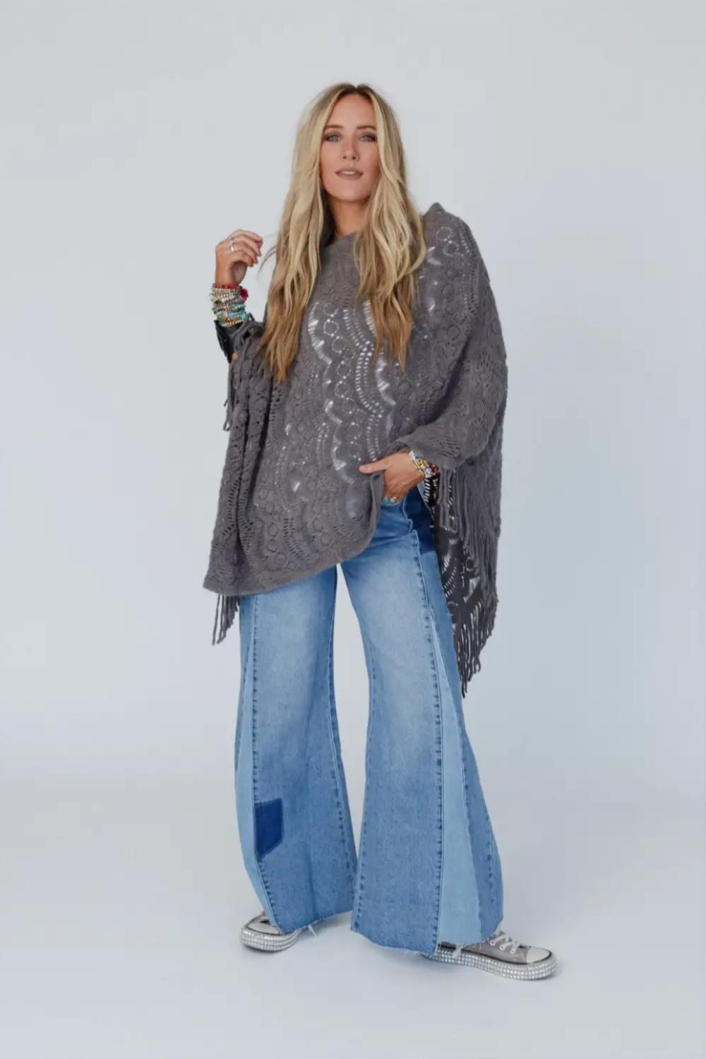 Scallop Bohemian Knit Poncho