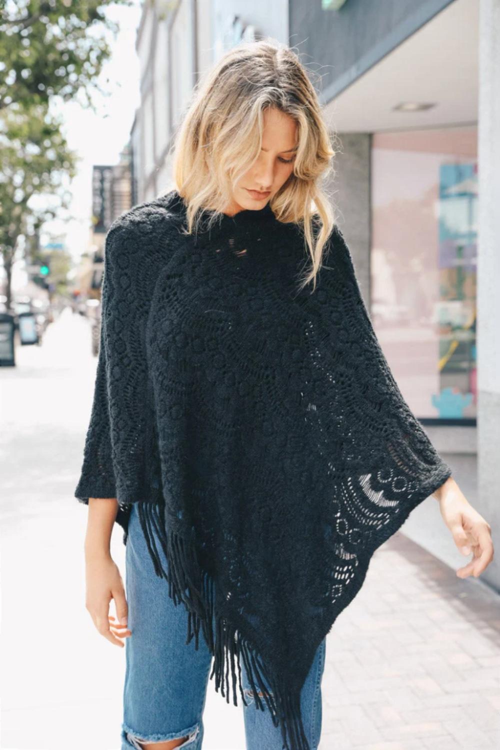 Scallop Bohemian Knit Poncho
