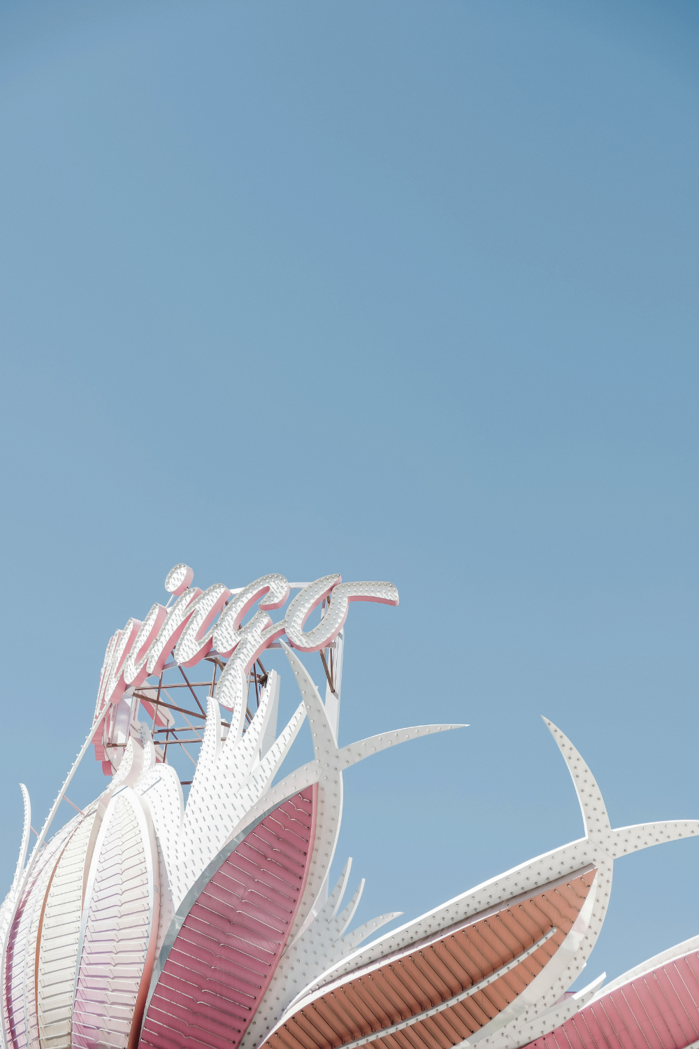 White Cashmere Luxury Wax Melts - Handmade in Southern California