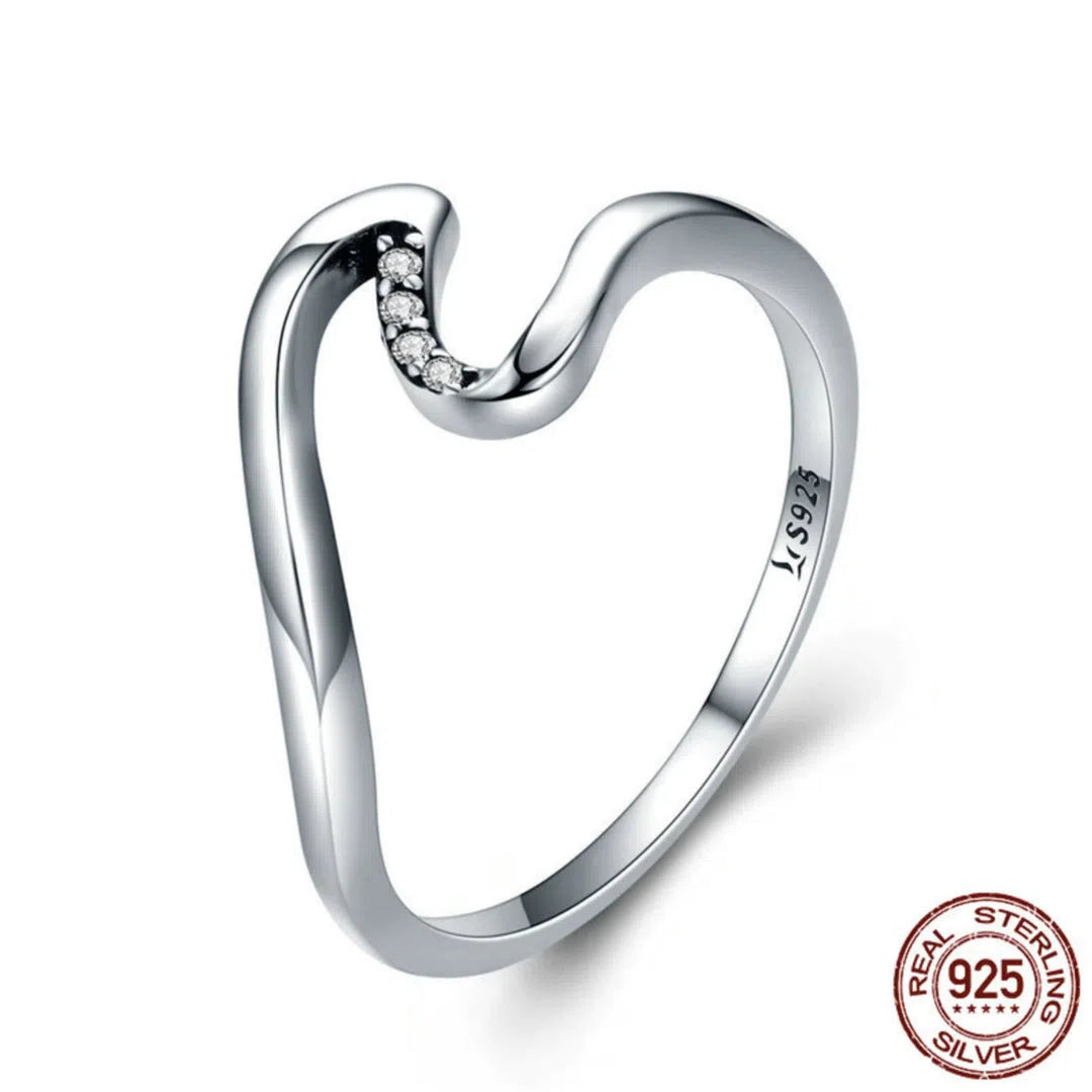 Crystal Wave Ring in Sterling Silver - Oceanista