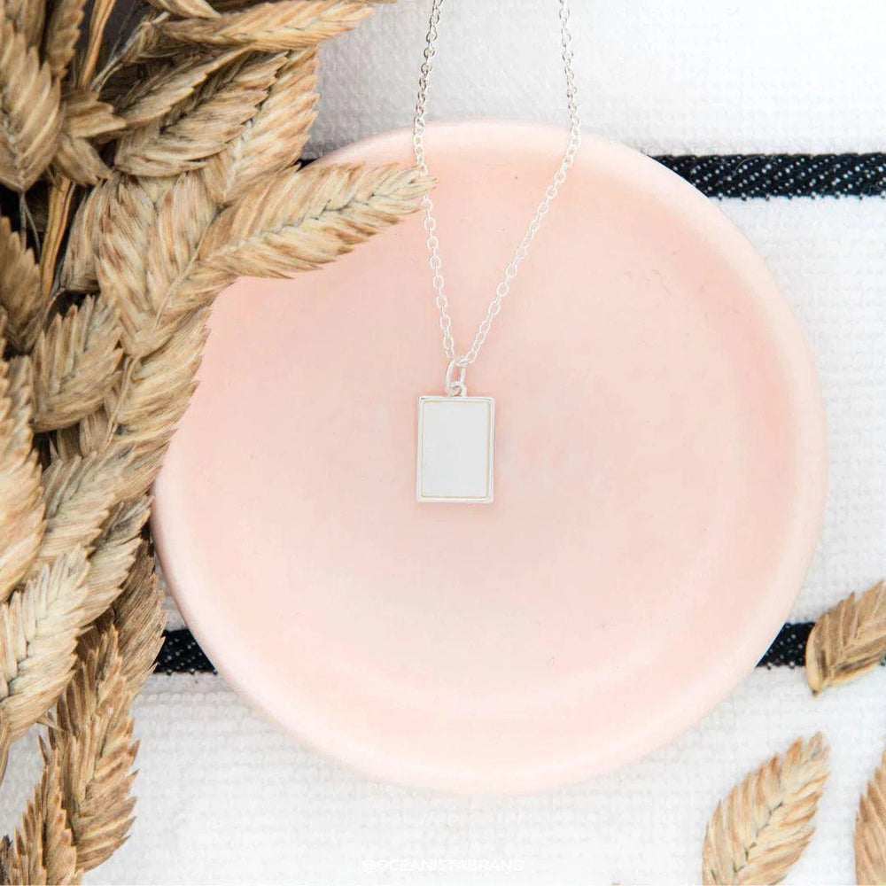GOING PLACES MOTHER OF PEARL NECKLACE