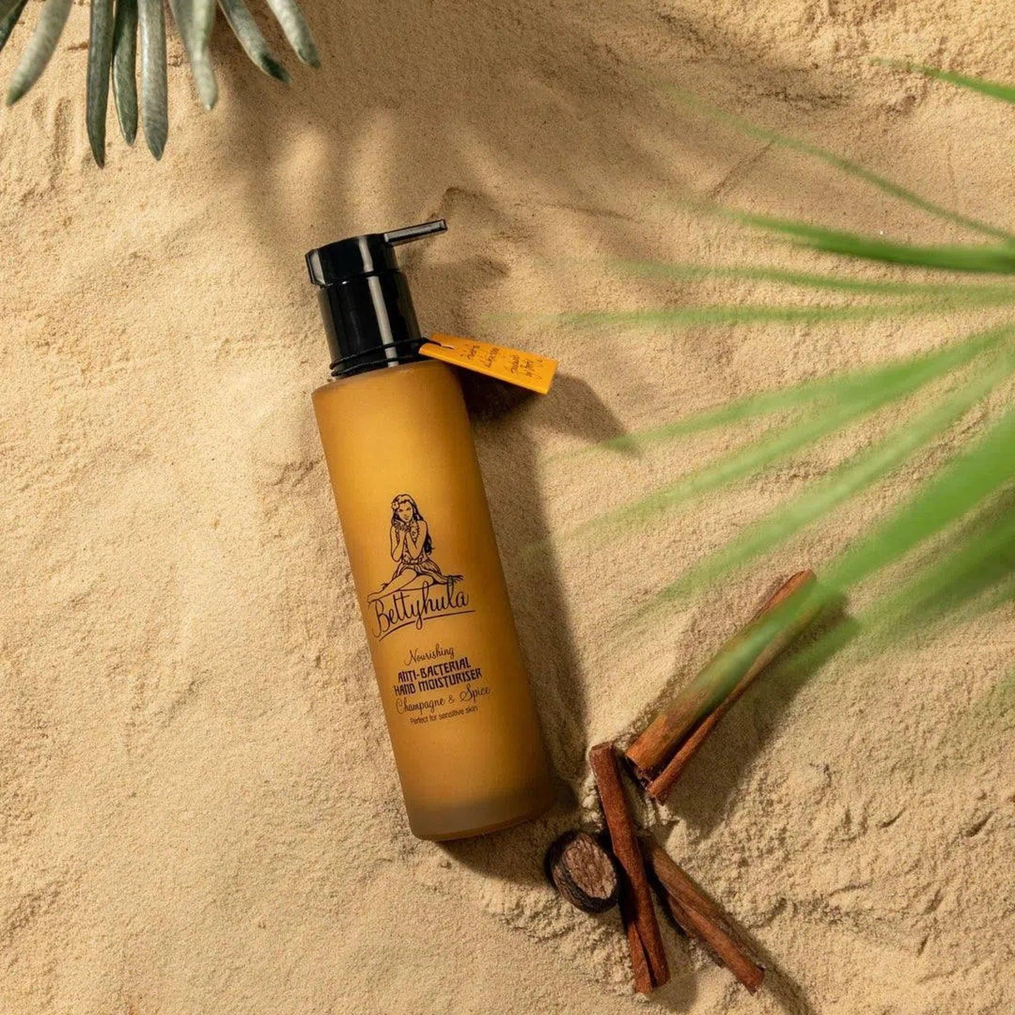 Nourishing Anti-Bacterial Hand Cream in Champagne & Spice